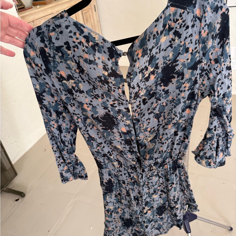 Free People Floral Wrap Romper Boho Ruffle Tie Waist Blue Size S - Picture 6 of 12